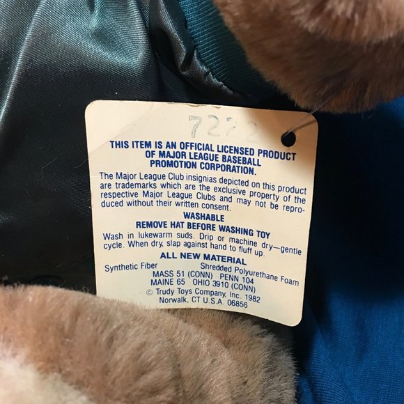 Oakland A's 1982 Teddy Bear by Trudy - Picture 3 of 4